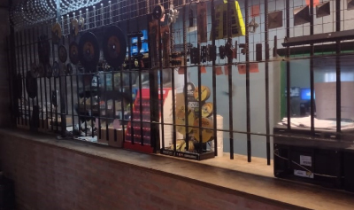 Mercado Del Hierro